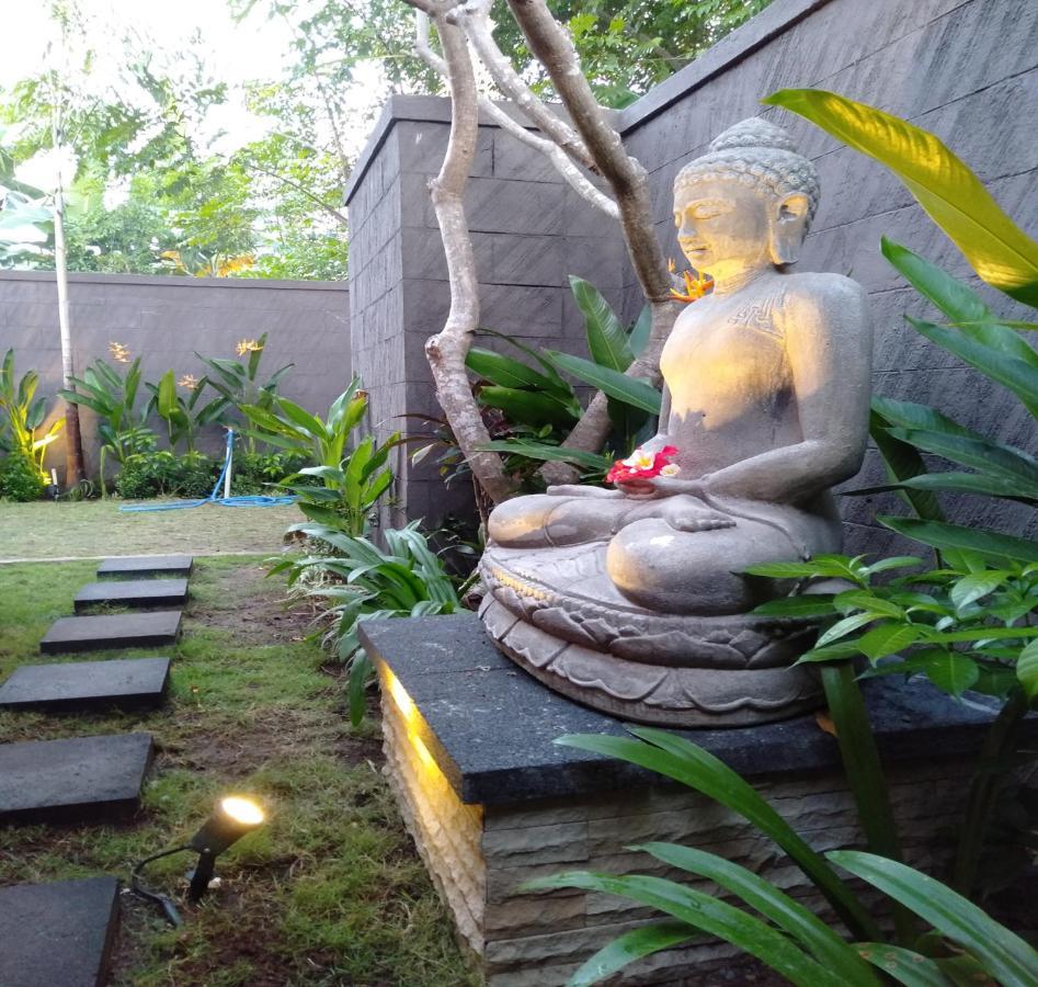 Villa Lumbung Amertha Sari Lovina Buitenkant foto